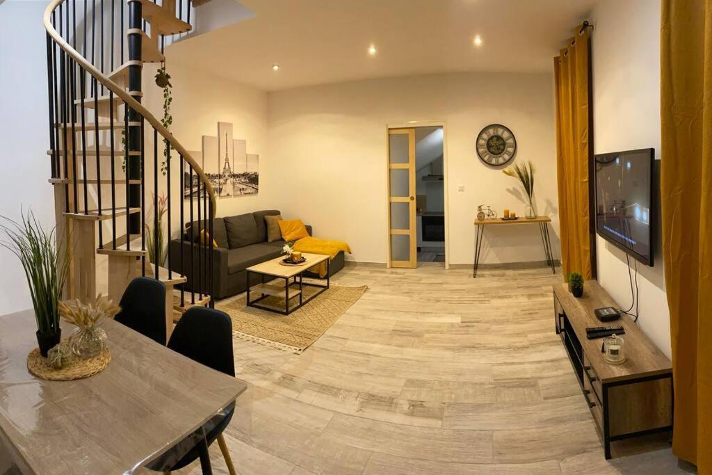 Apartamento Le Duplex De Paris Chalon-sur-Saône Exterior foto