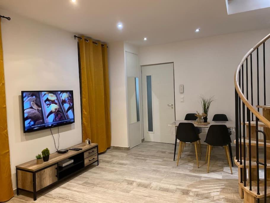 Apartamento Le Duplex De Paris Chalon-sur-Saône Exterior foto
